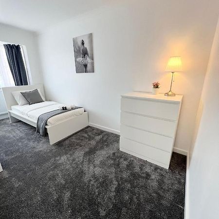 Stunning Flat In Greater London Hotel Esterno foto